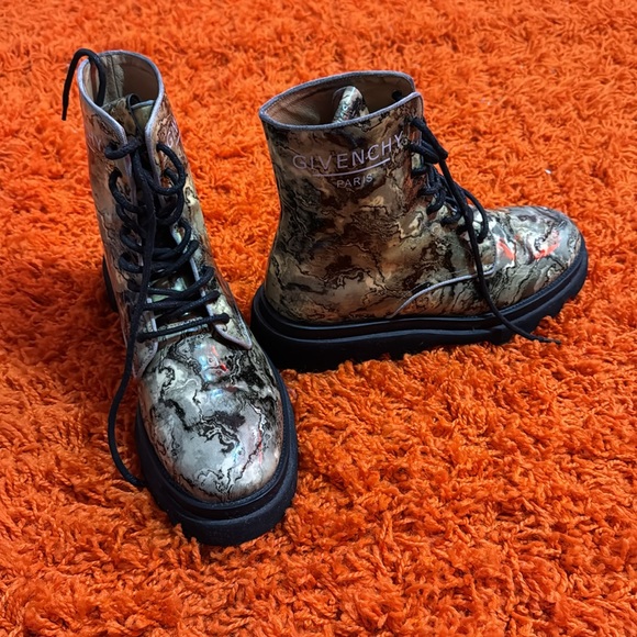 Givenchy boots - Picture 3 of 3